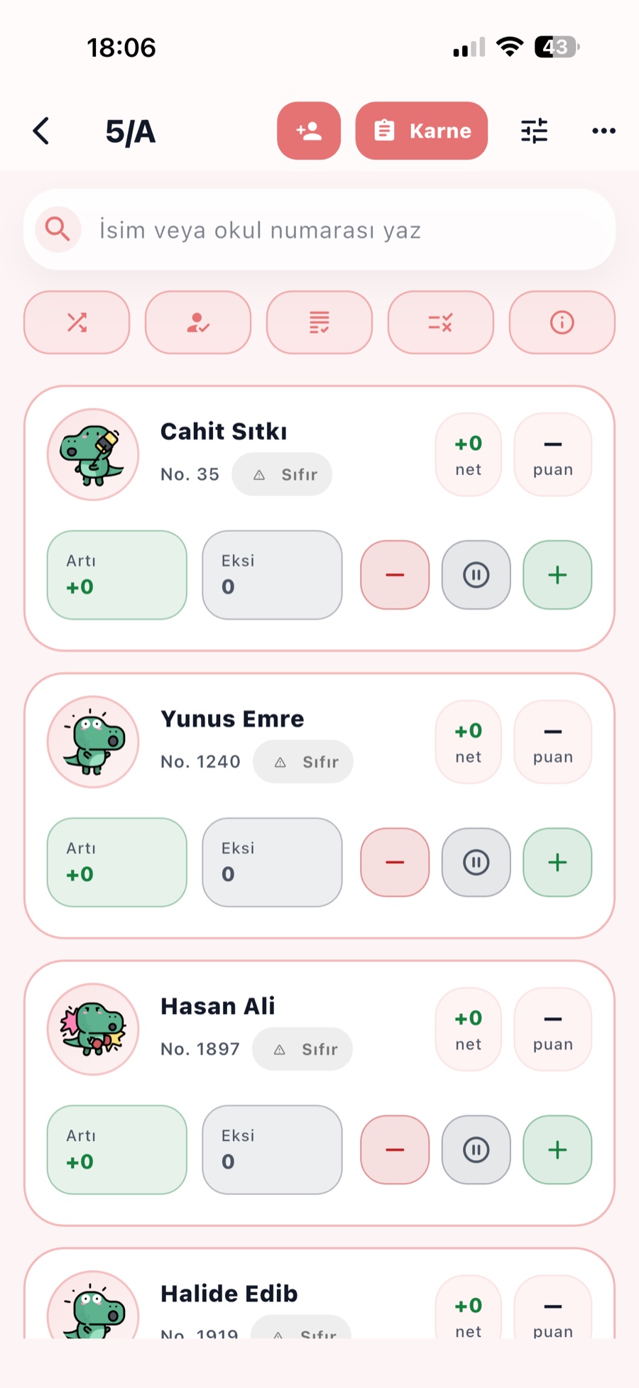 Sınıf öğrenci listesi ve puan kartları